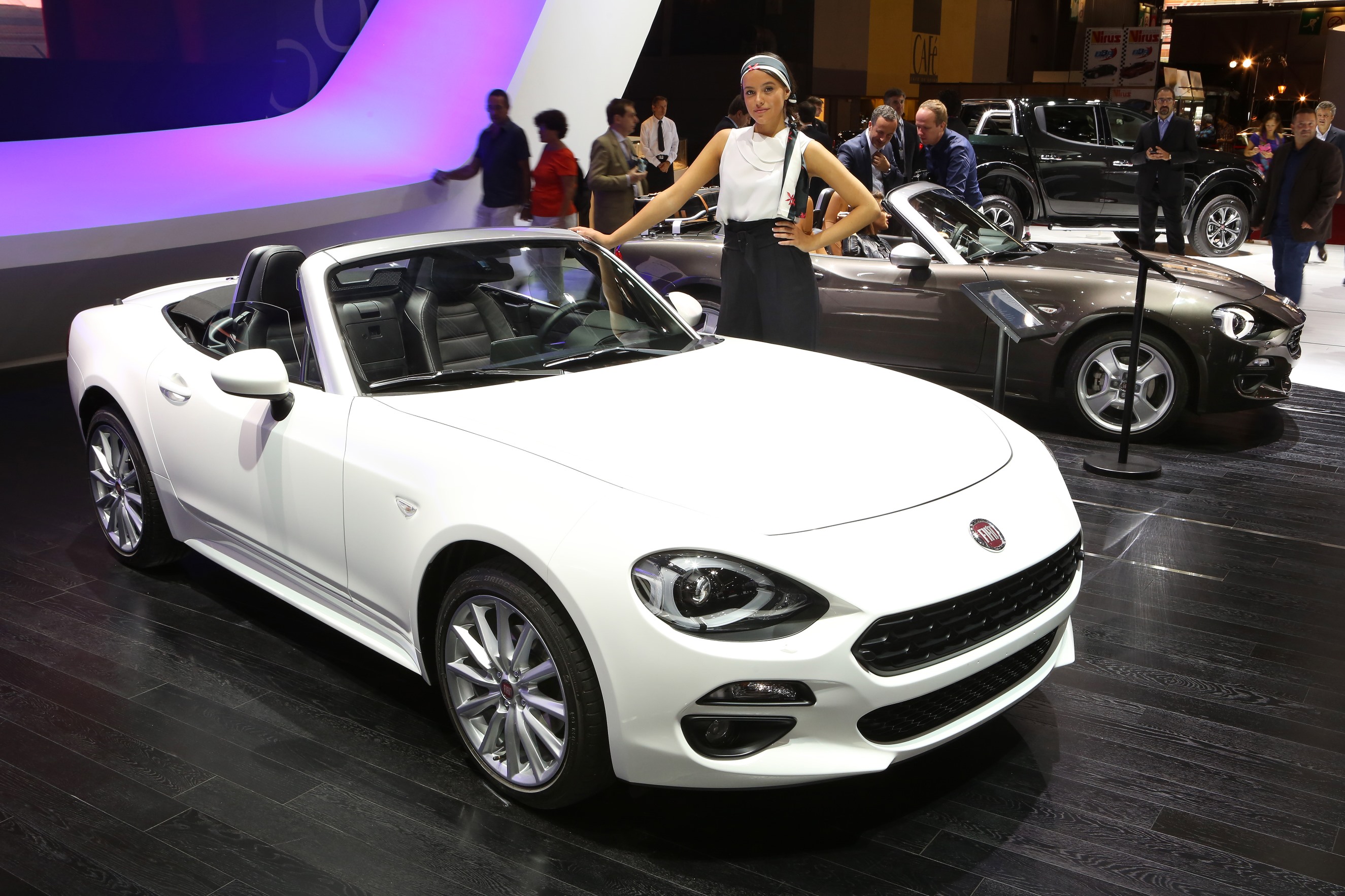 Fiat 124 Spider 2017 de Türkiye de Otoajanda