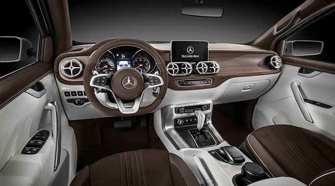 Mercedes X-Class konseptinin kabini