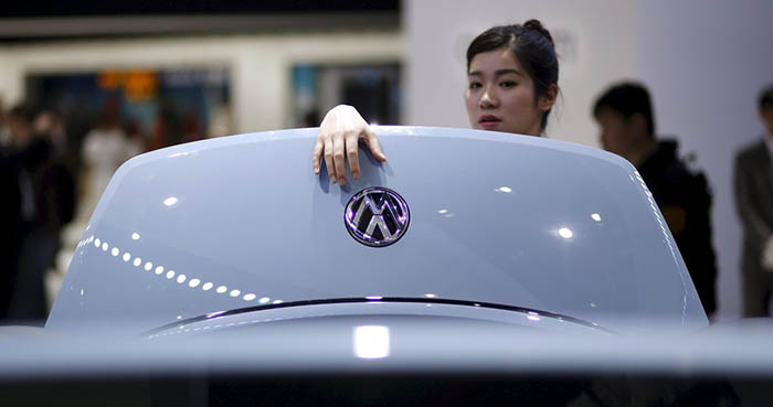 Volkswagen, dünyanın en büyük otomotiv şirketi oluyor.